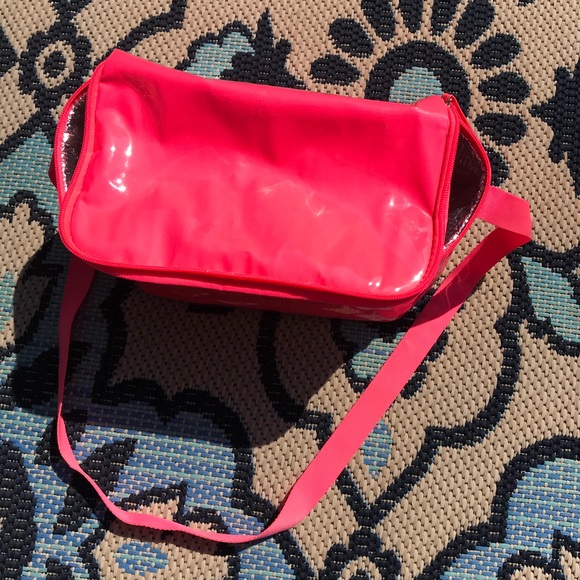 Victoria’s Secret Beach Angel Lunchbox/Cooler - Picture 4 of 5